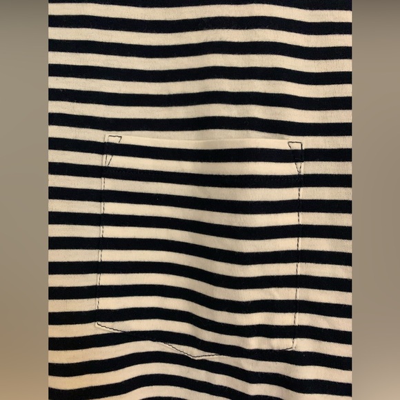 Dark Navy striped pocket t shirt - RW&Co - Medium - Picture 3 of 6
